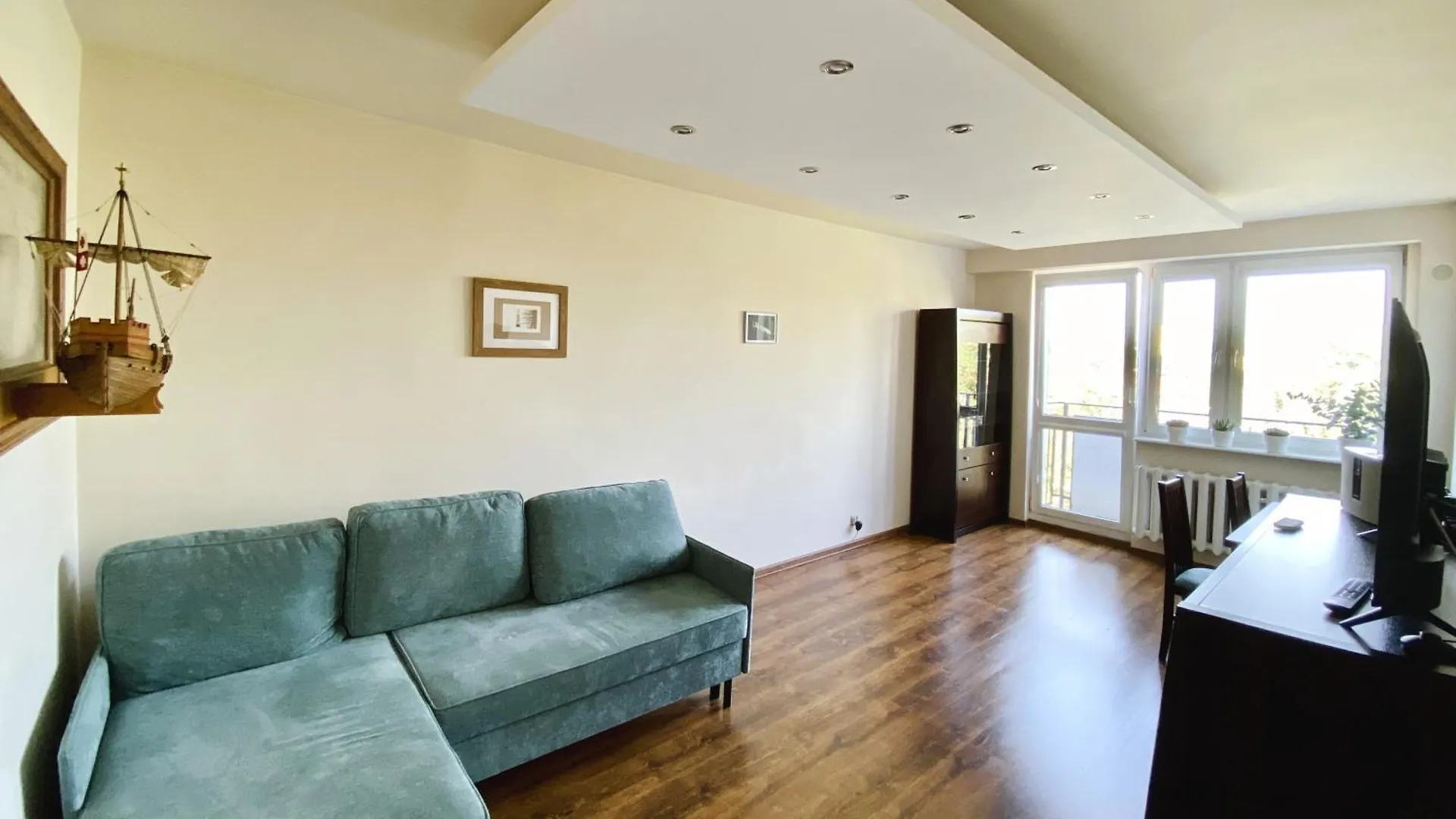 Cuba Libre Bresno Apartment Przy Plazy contacts